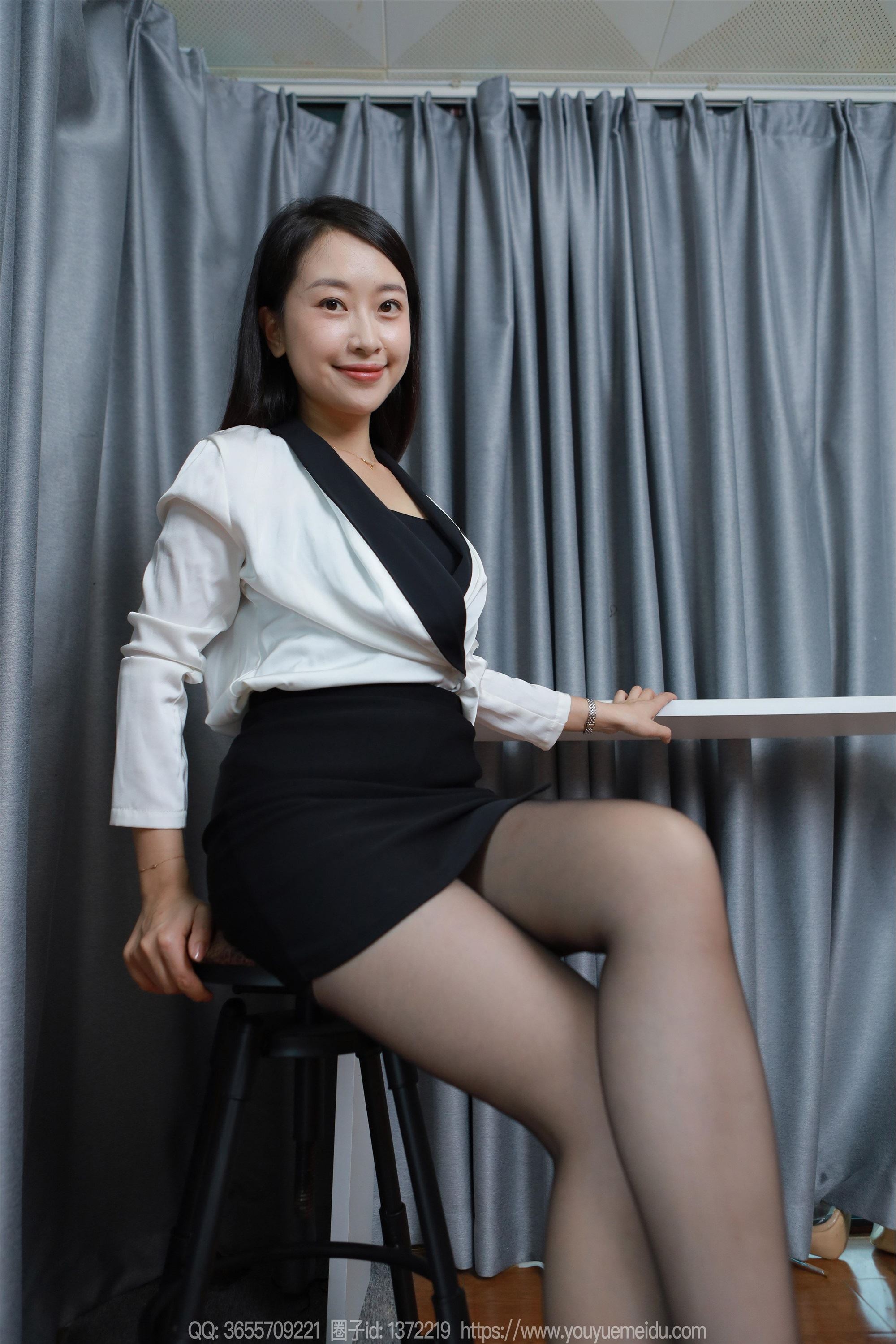 IESS异思趣向  2024.09.08 丝享家 1840 小婕《黑白职业装（下）》